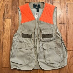 New With Tags Vintage Orvis Red Hills Shooting Vest, Size Medium.